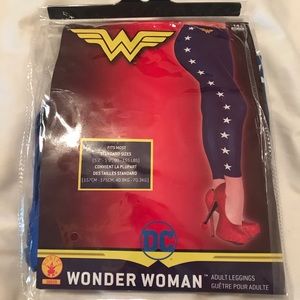 Never worn Wonder Woman leggings - One size